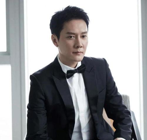 男明星最新爆料,男明星揭露惊人内幕