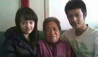 郑爽现任男友最新爆料,揭秘两人感情纠葛与生活细节！”  第2张